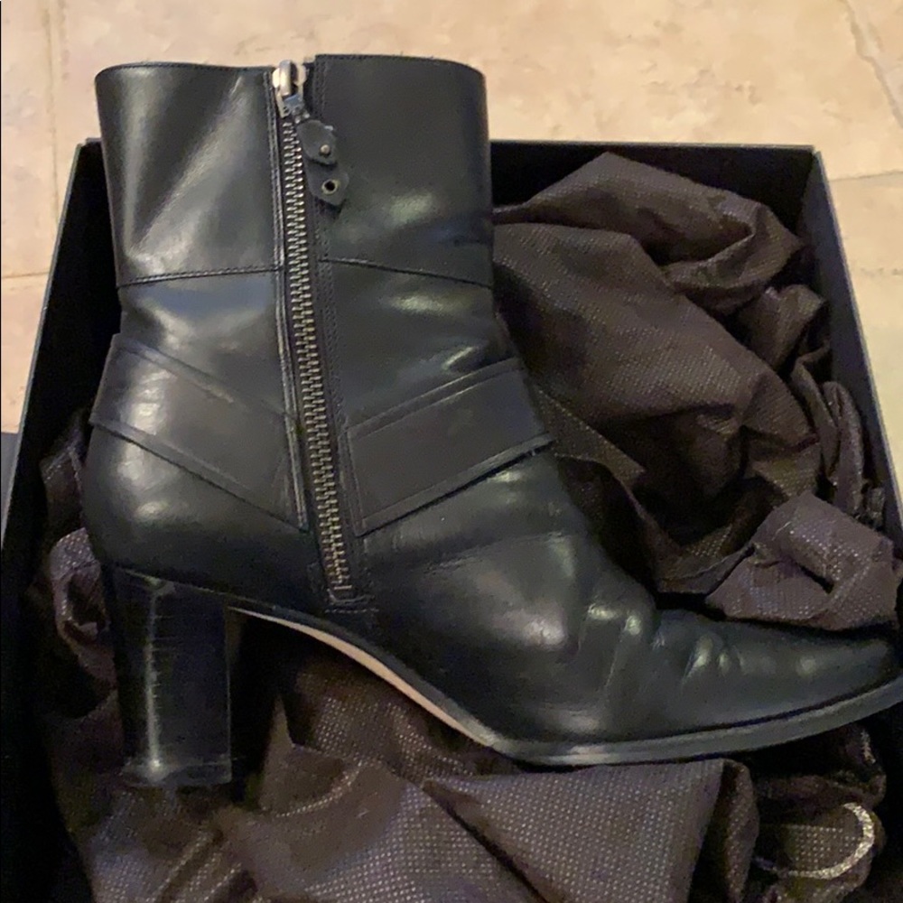 Short Bootie
